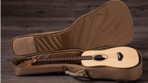 Taylor Baby | Spruce top | Walnut Back and Sides - Image 16