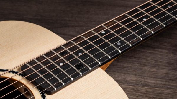Taylor Baby | Spruce top | Walnut Back and Sides - Image 11