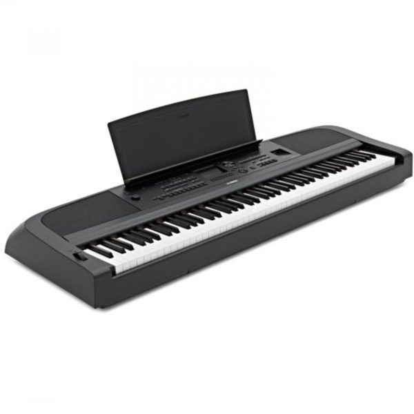Yamaha DGX670 | Digital Portable  Piano | Black