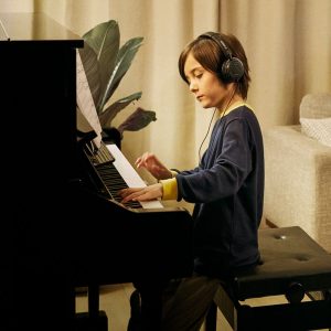 Yamaha B1 | Upright Piano | Polished Walnut | see €350 Cashback Offer