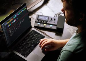 BOSS GX-10 | Guitar Multi-Effects Processor | Compact Pro effects unit