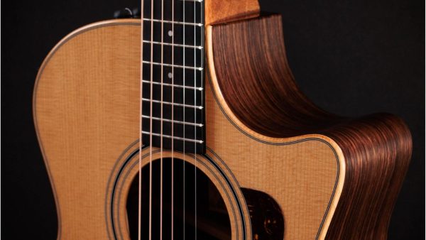 Taylor 414ce | Grand Auditorium | Spruce Top | Rosewood | ES2 | Natural - Image 10