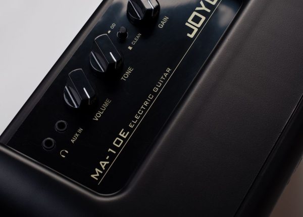 JOYO MA-10E | Portable Mains or Battery 10 Watt Electric Guitar Amplifier - Image 17