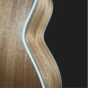 Bromo BAA8S | Mini Jumbo guitar | Solid Spruce top | Layered Mahogany back and sides