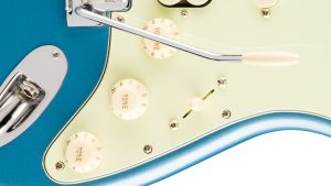 AM PRO CLSC STRAT HSS MN F BLK