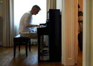 Roland LX9 Flagship LX Reality Modelling Digital Piano | Charcoal Black