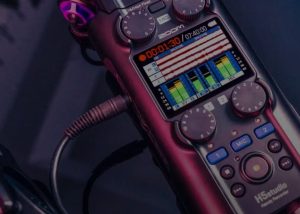 ZOOM 5 TRACK STUDIO RECORDING