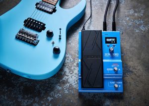 BOSS XS-100 | Poly Pitch shifter with ultra smooth Pedal