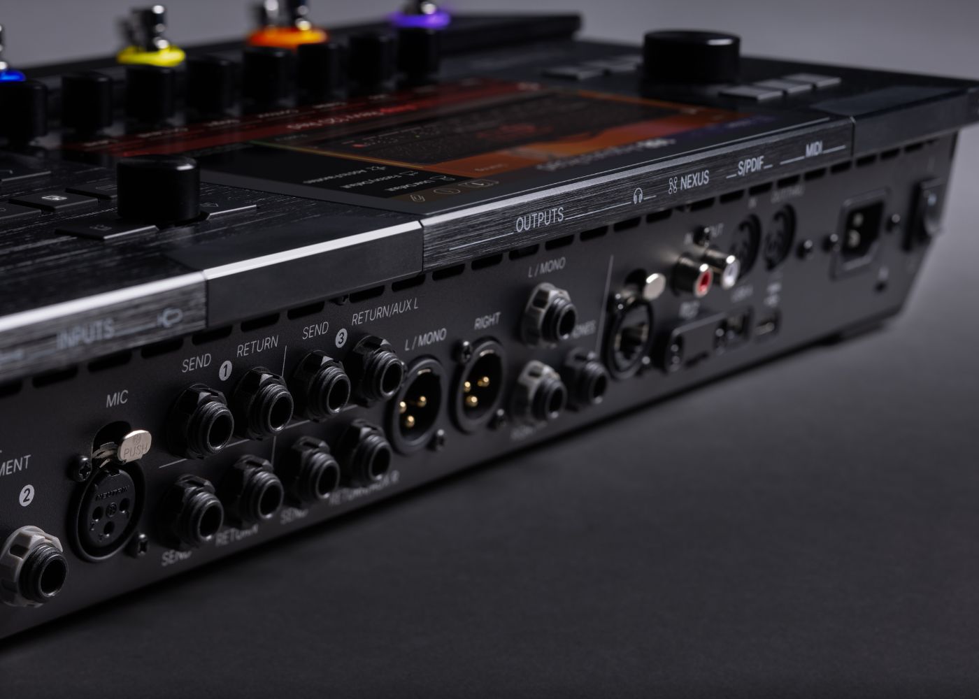 Line 6 Helix Stadium floor XL | Performance Workstation | Waltons Music Line 6 Helix Stadium floor XL | Performance Workstation - Image 6