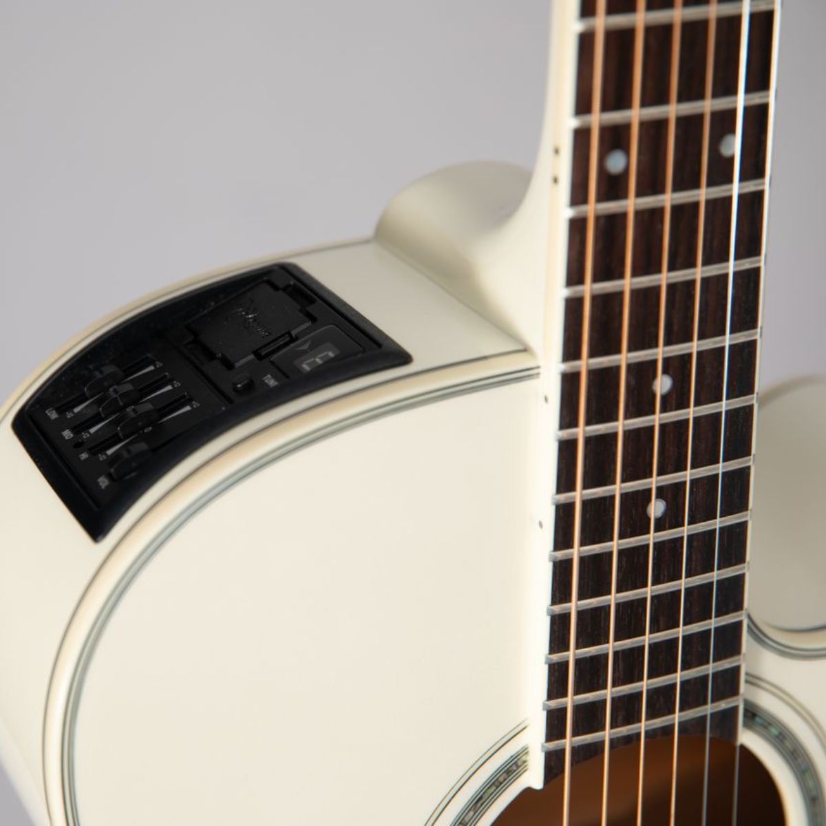 Takamine GN37CE-PW | Electro-Acoustic Guitar | Pearl White | Waltons Music Takamine GN37CE-PW | Electro-Acoustic Guitar | Pearl White - Image 7