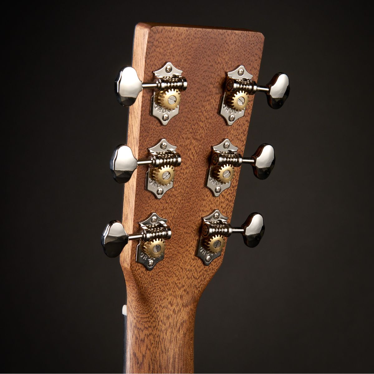 Martin 00013E Retro Walnut | Gloss Spruce top | Walnut | soft case | Waltons Music Martin 00013E Retro Walnut | Gloss Spruce top | Walnut | soft case - Image 2