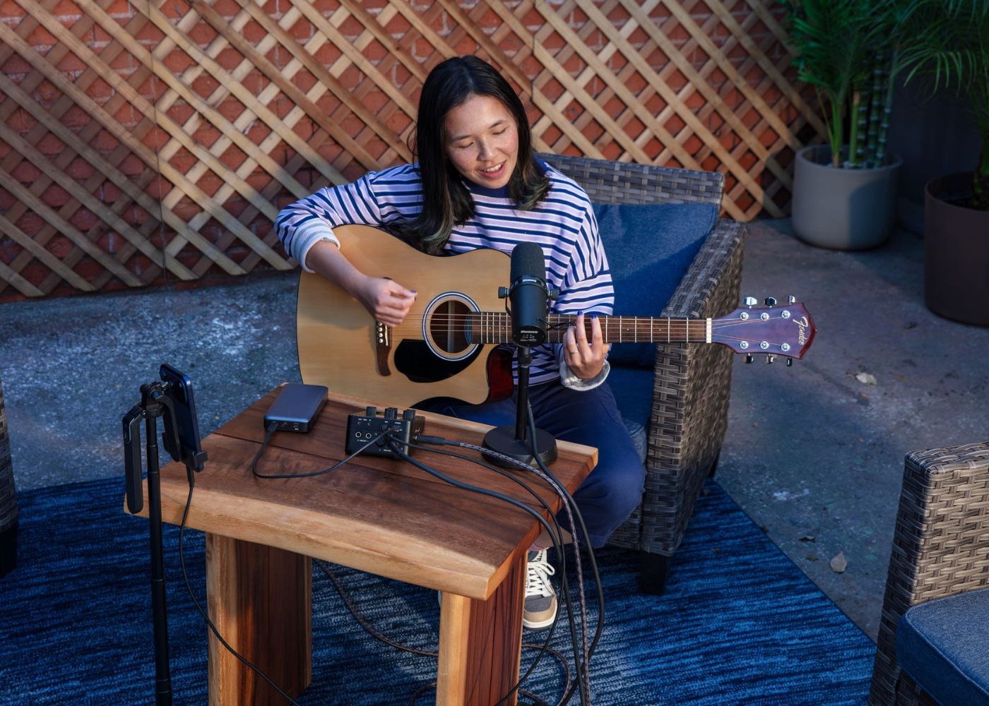 Roland GO:MIXER STUDIO | Portable Audio Mixer/Interface | Waltons Music Roland GO:MIXER STUDIO | Portable Audio Mixer/Interface - Image 6