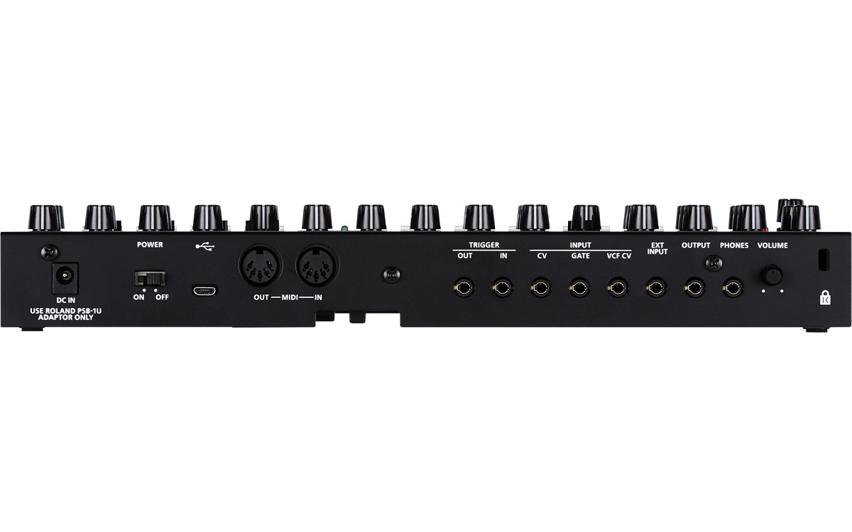 Roland SE02 Vintage Synth Module | Waltons Music Roland SE02 Vintage Synth Module